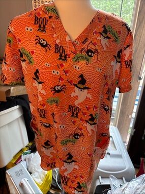 Women’s Orange Halloween Print Short Sleeve Scrub Top